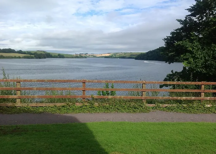 Castle Quay * Ballinadee